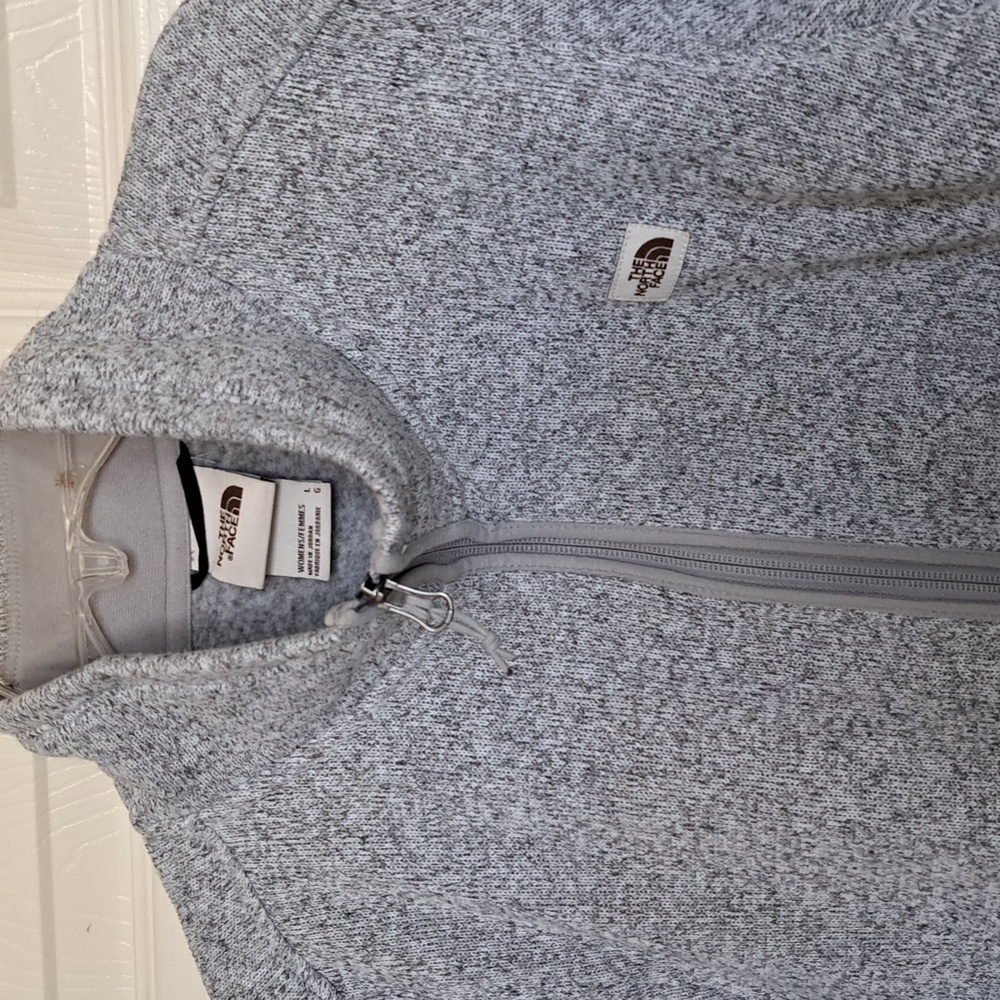 Northface Pullover Top - image 4